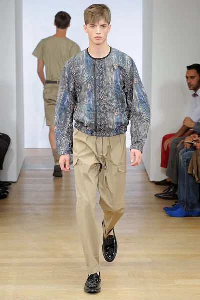 Look 21